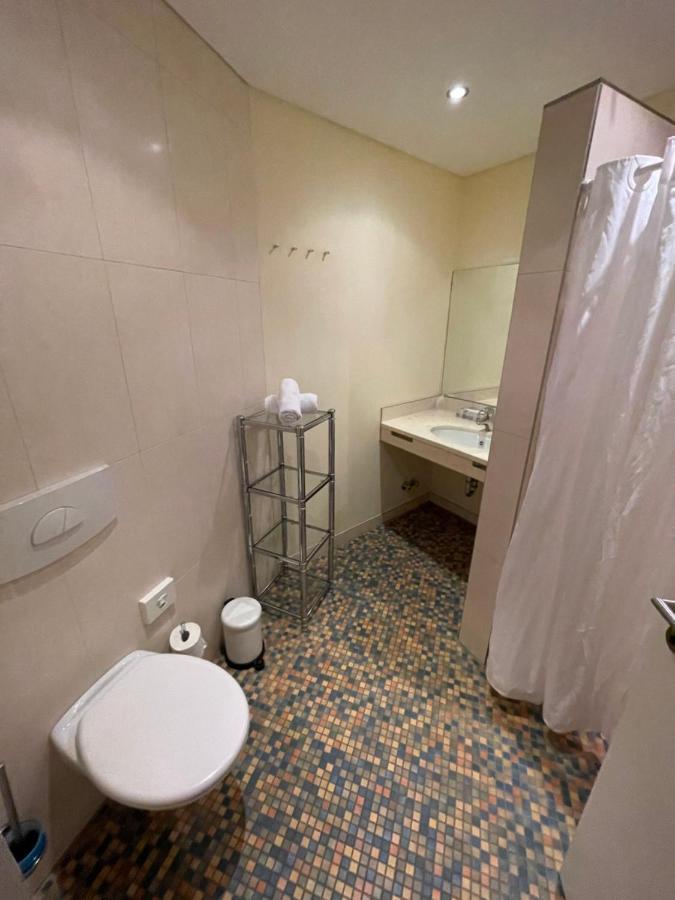 Nordseehotel Benser Hof Am Hafen Bensersiel Kültér fotó