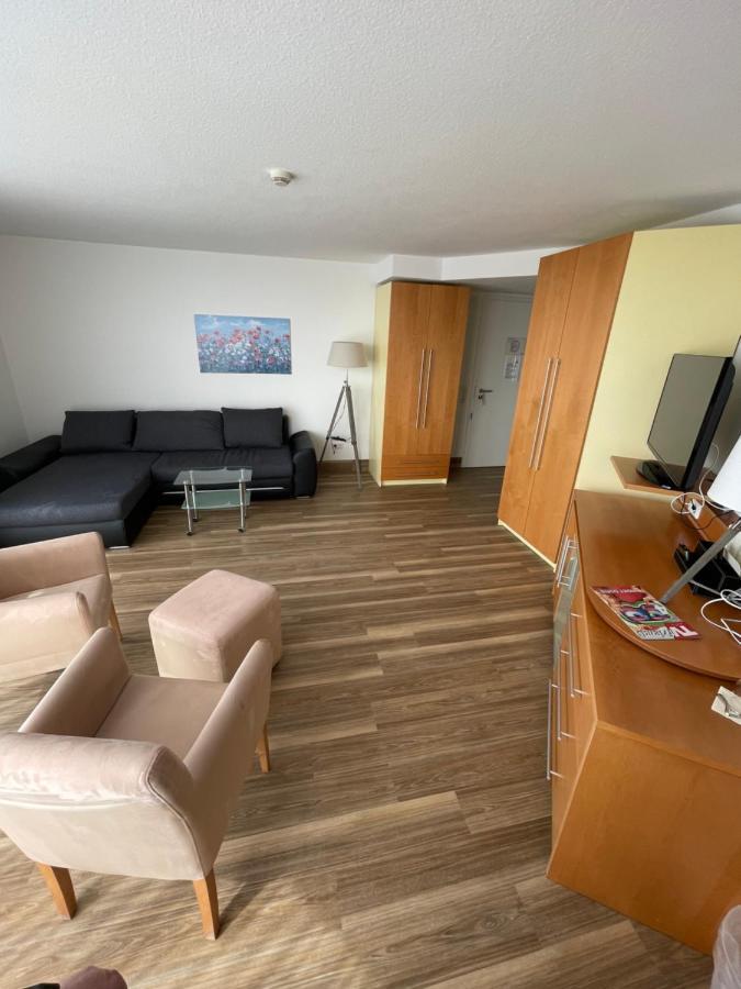 Nordseehotel Benser Hof Am Hafen Bensersiel Kültér fotó