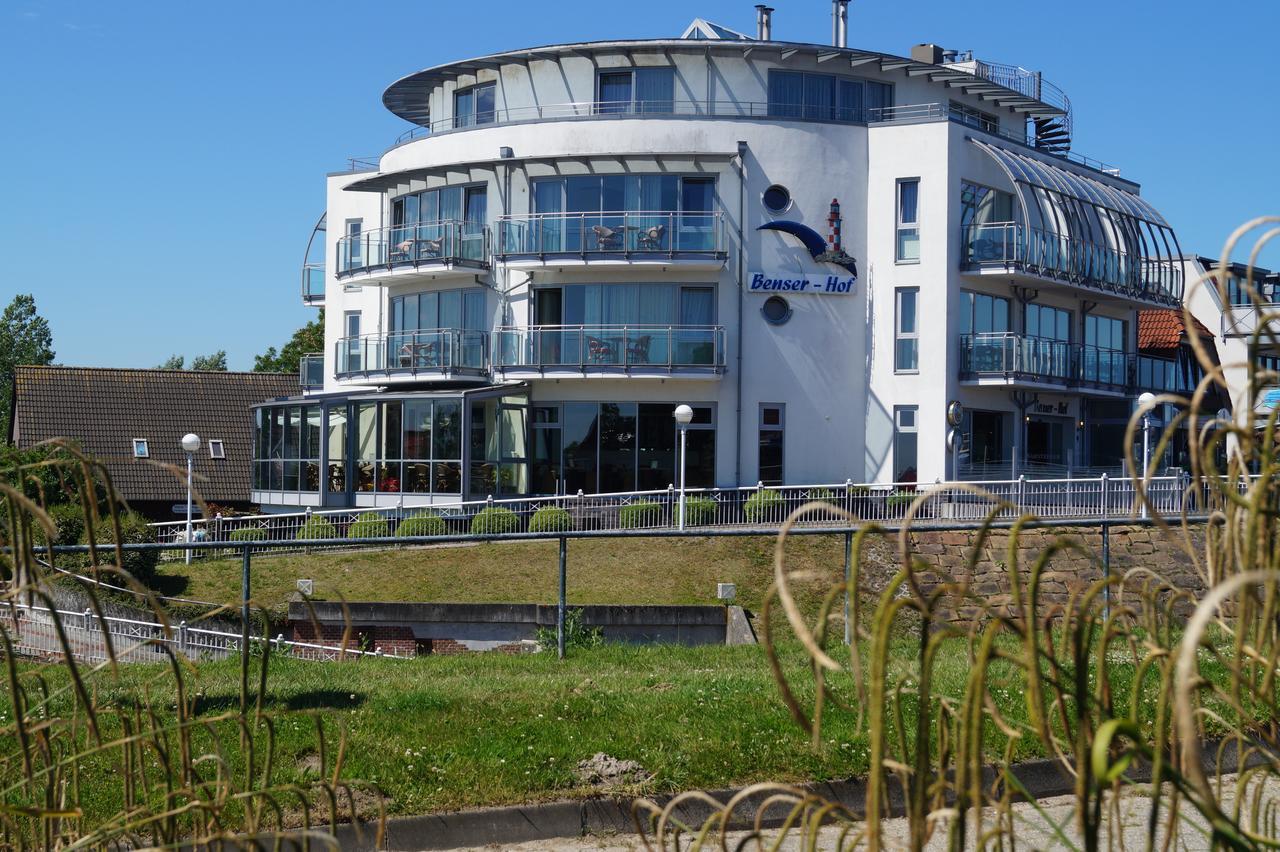 Nordseehotel Benser Hof Am Hafen Bensersiel Kültér fotó