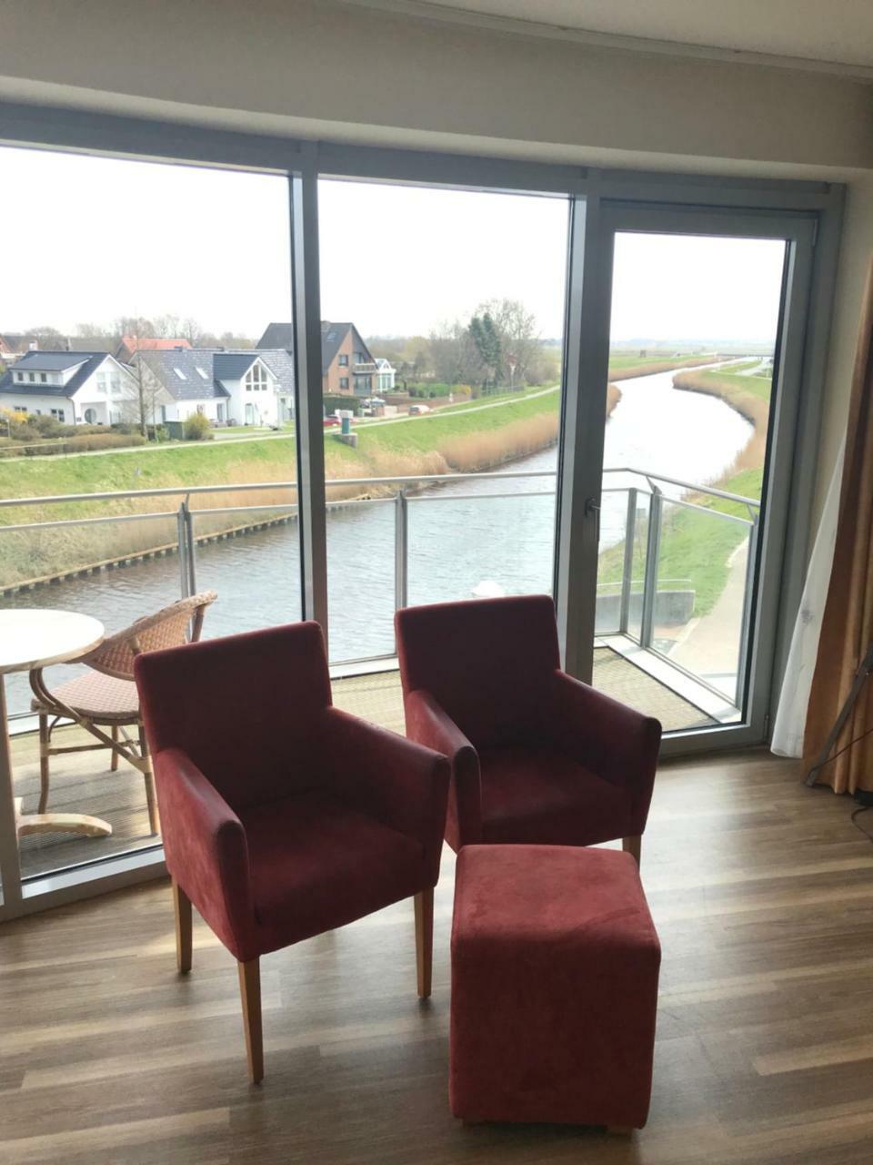 Nordseehotel Benser Hof Am Hafen Bensersiel Kültér fotó